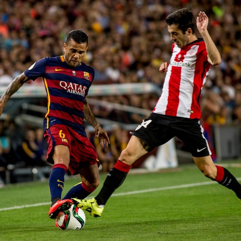 Dani Alves regresa al FC Barcelona cinco temporadas después
