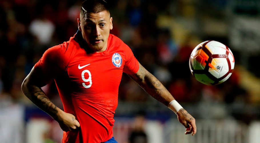 México: Castillo debutó con la camiseta de Necaxa antes de ser oficializado