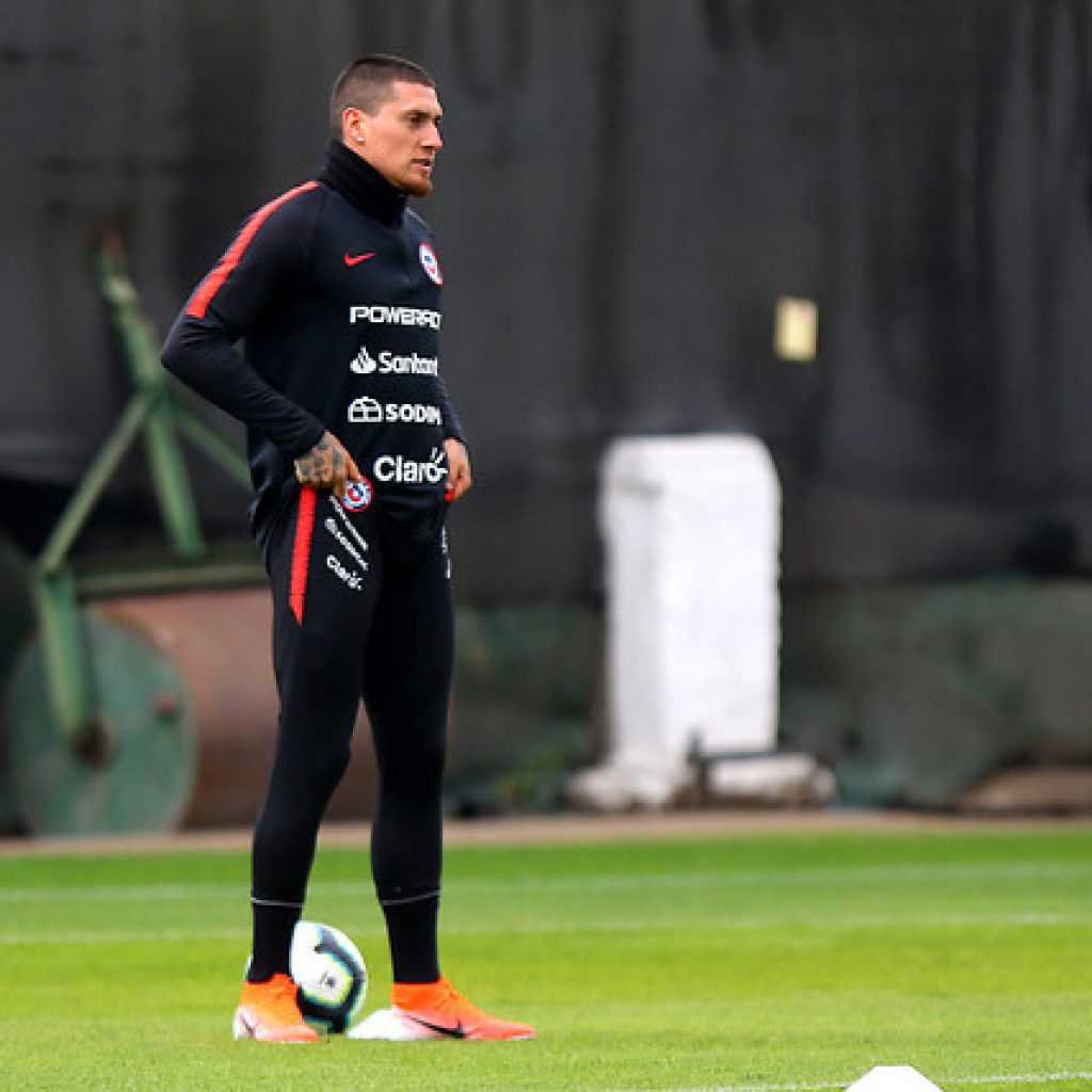 Nicolás Castillo estaría cerca de unirse al Necaxa de Valdivia y Araos