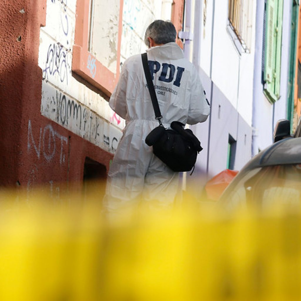 Decretan prisión preventiva para imputada por parricidio en Rancagua