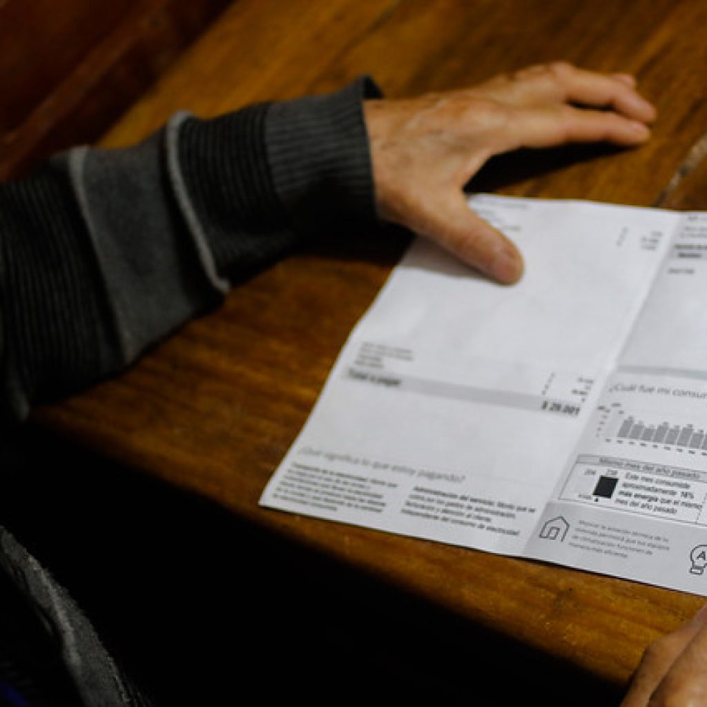 Avanza la extensión de prohibición de corte de servicios básicos