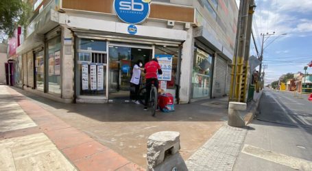 Denuncian a Salcobrand de burlar protocolos de Covid-19