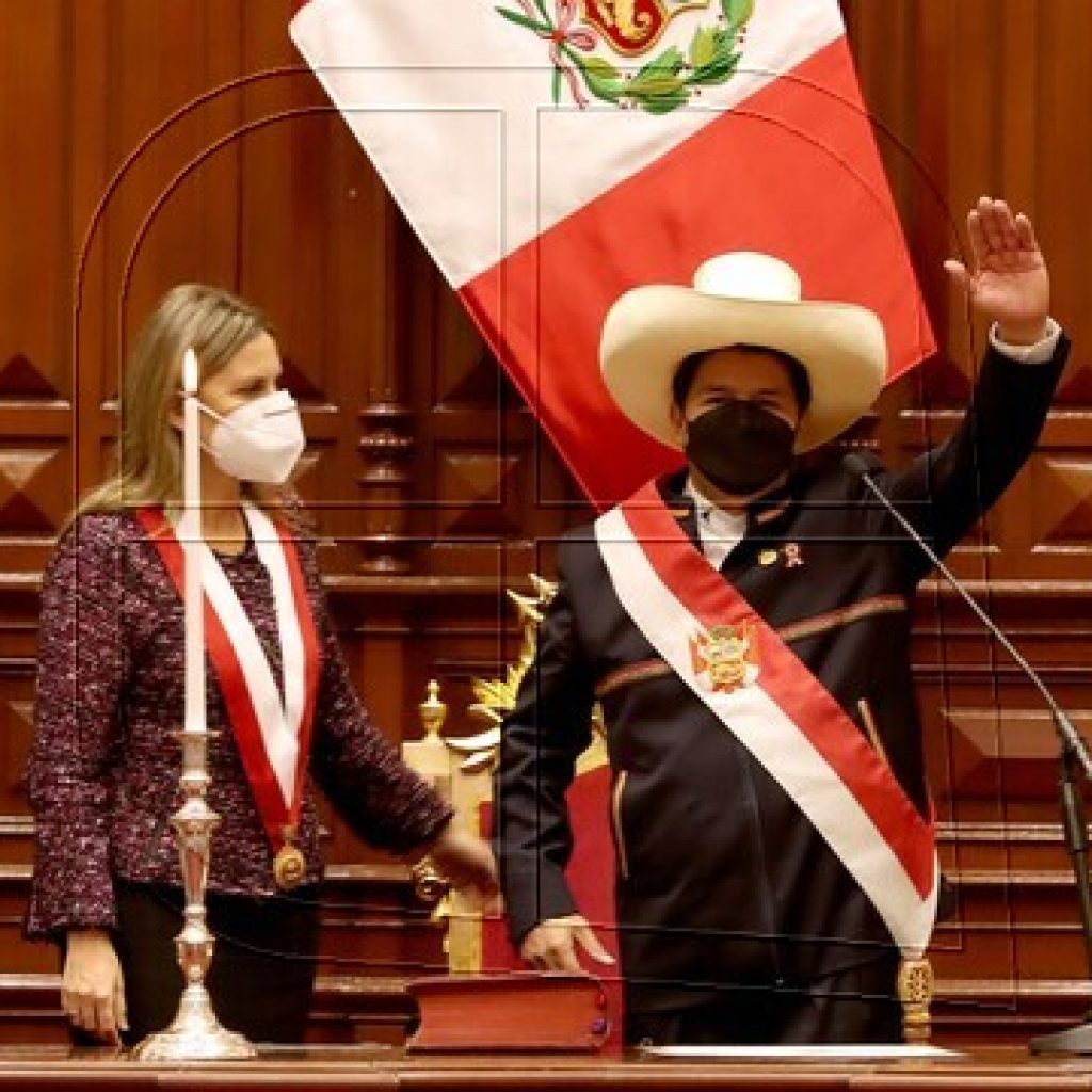 Gobierno de Perú recurrirá al TC si prospera la moción para expulsar a Castillo