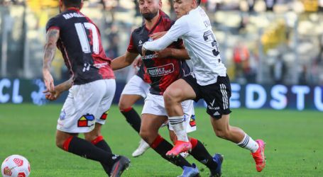 Colo Colo emprendió el viaje al norte para enfrentar a Deportes Antofagasta