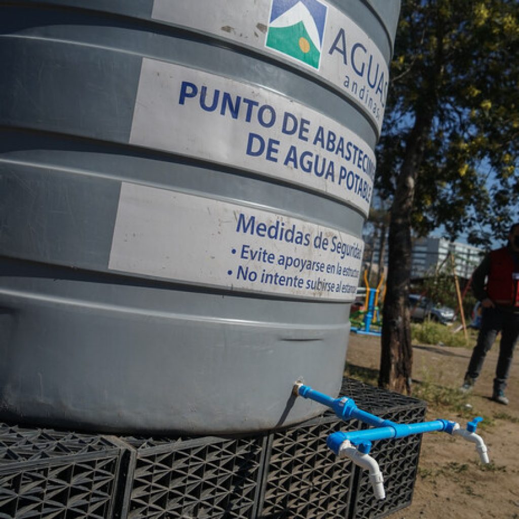 Aguas Andinas se declara en alerta temprana preventiva por altas temperaturas