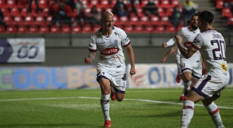 Cobresal anunció la contratación del volante Alejandro Camargo