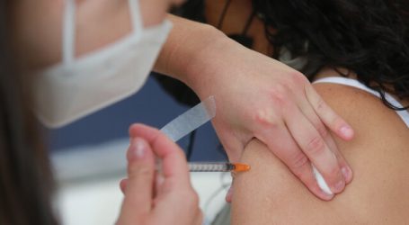 Covid-19: Más de 43 millones de vacunas han sido administradas en Chile