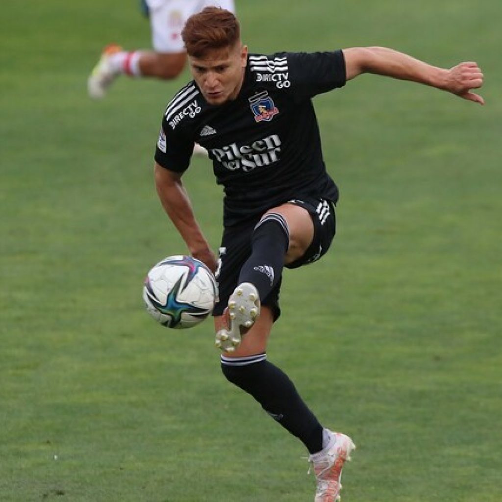 Regalo de Navidad: Colo Colo anunció la renovación de Leonardo Gil