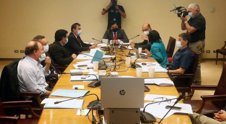 Comisión Mixta despachó proyecto que permite cuarto retiro de las AFP