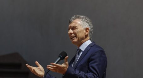 Macri: “Si pierden el equilibrio, corren el peligro de destruir lo construido”