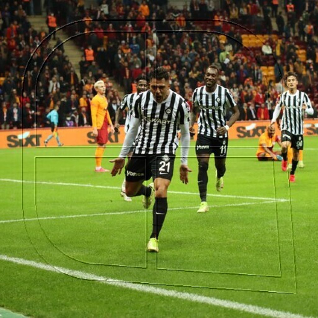 Turquía: César Pinares marcó en empate de Altay Spor en visita al Galatasaray