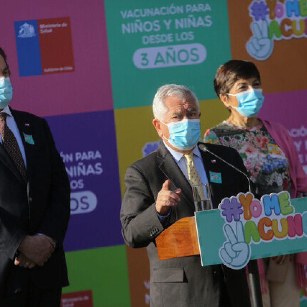 Minsal evalúa iniciar vacunación con cuarta dosis en febrero del 2022