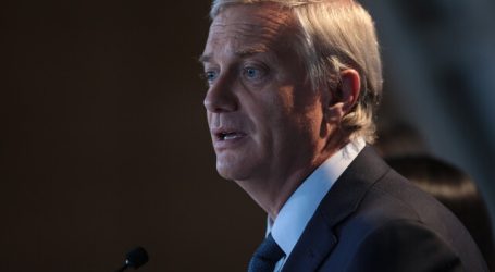 Kast acusa a Bachelet de intervenir en la segunda vuelta al reunirse con Boric