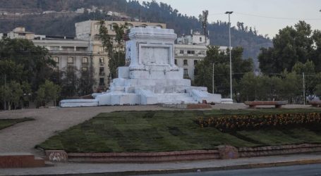 Diputados oficialistas valoraron intervención ciudadana en Plaza Baquedano