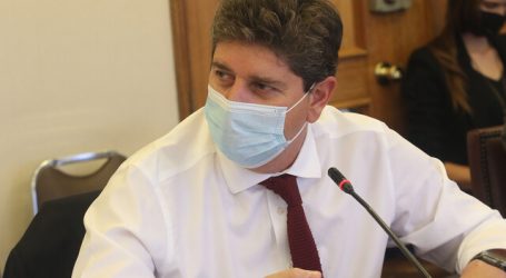 Ministro Cerda tras críticas a la PGU: “El financiamiento está”