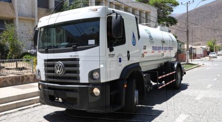 Petorca recibe primeros camiones aljibes financiados por el Gobierno Regional