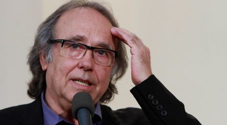 Serrat se despedirá en 2022 de los escenarios con una última gira