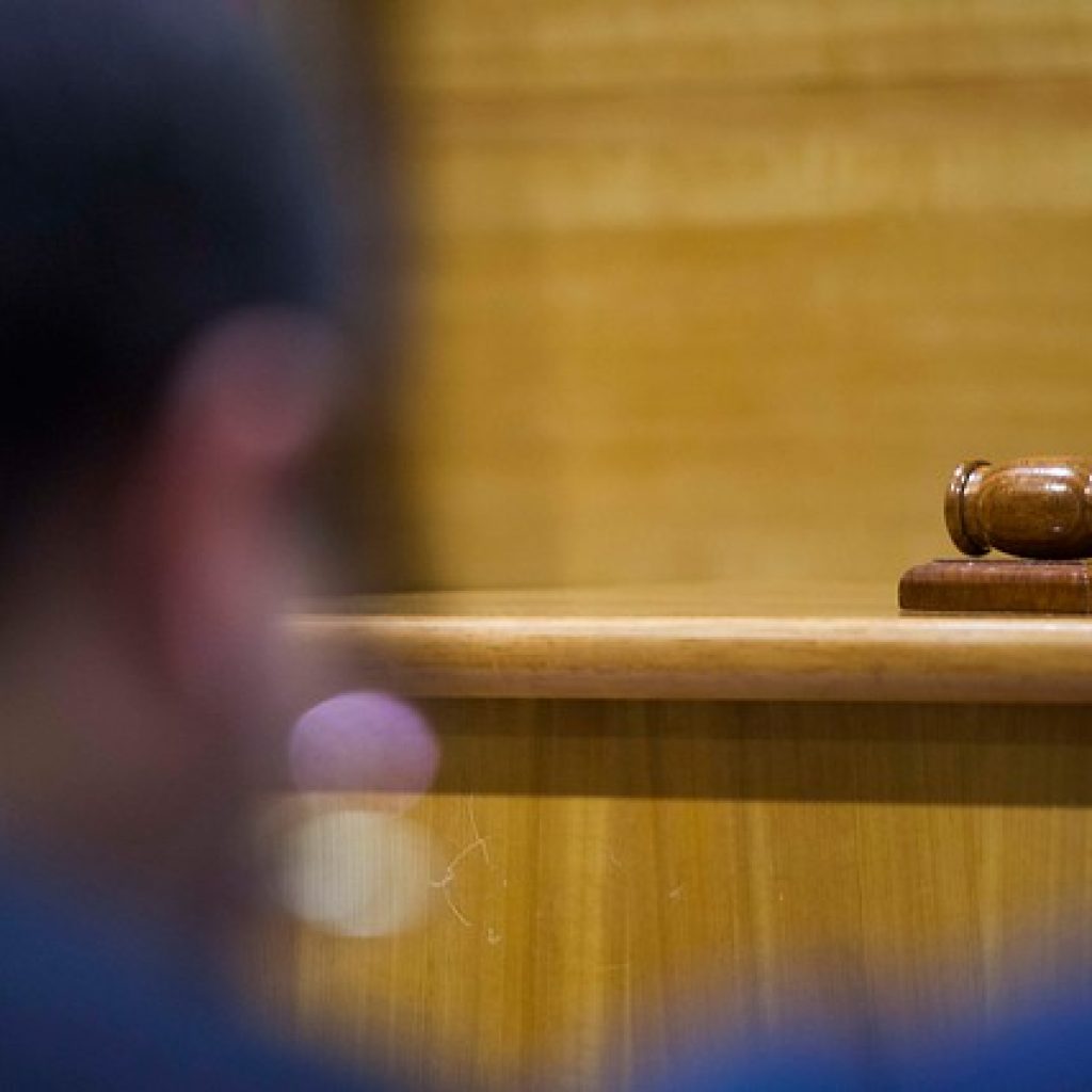Condenan a presidio perpetuo a autor de secuestro con violación en Rapa Nui