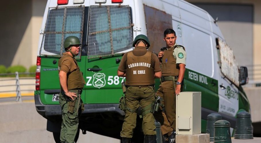 Dos detenidos tras asalto y balacera en el mall Plaza Vespucio