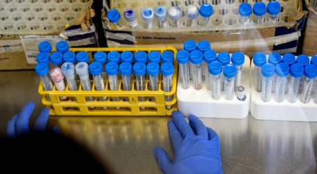 Israel detecta el primer caso de “flurona”, una infección de coronavirus y gripe