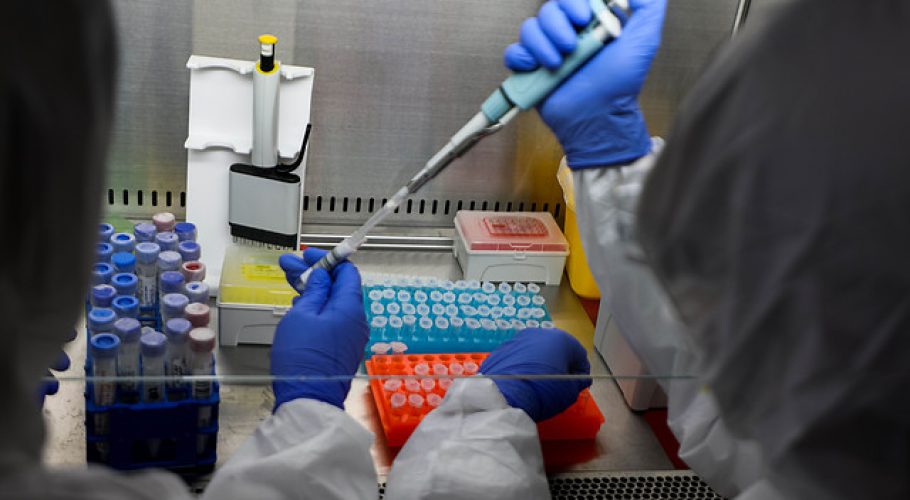 ICOVID Chile: Expertos advierten persistencia en alza de casos nuevos