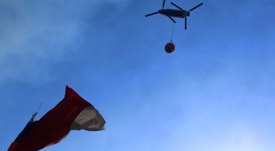 Alerta Roja para la comuna de Valparaíso por incendio forestal