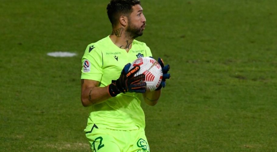 Deportes Puerto Montt oficializó el fichaje del arquero Mauricio Viana