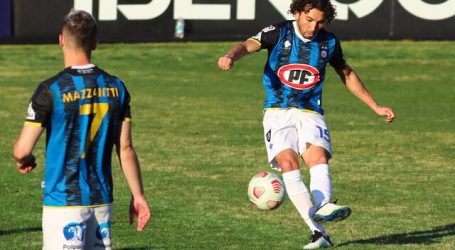 Universidad Católica anuncia principio de acuerdo con el lateral Cristián Cuevas