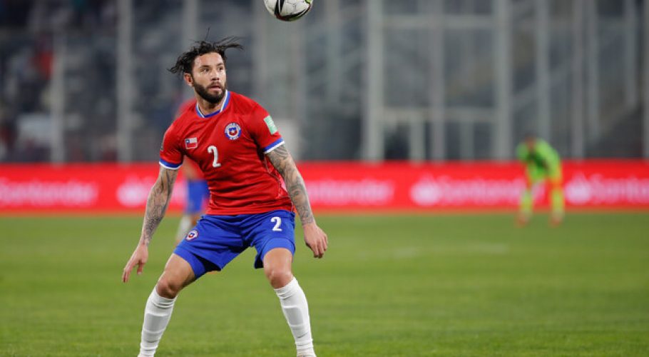 Eugenio Mena: "¡Vamos la 'Roja', que esto no ha terminado!"