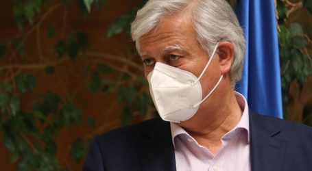 Saavedra rechazó nueva licitación del litio al finalizar gobierno de Piñera