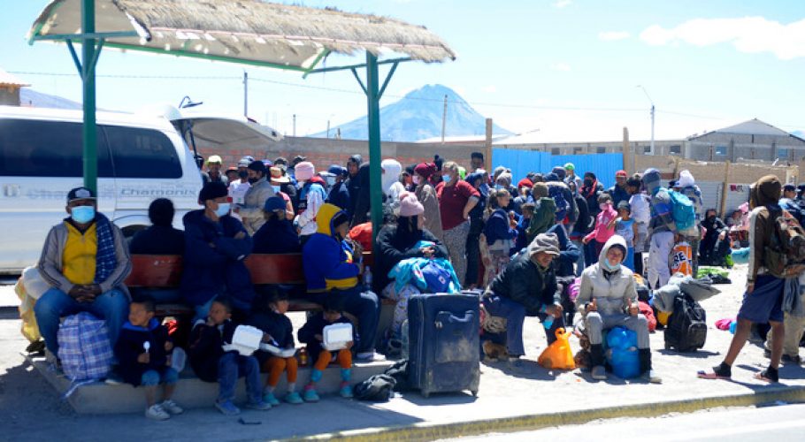 Republicanos emplazan a autoridades a que se hagan cargo de crisis migratoria