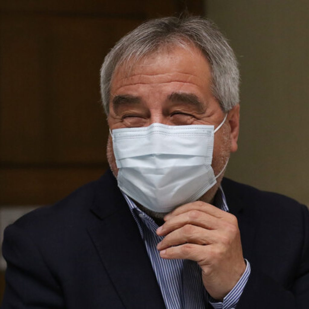 Ascencio y gabinete de Boric: "Conjuga perfectamente la experiencia y juventud"