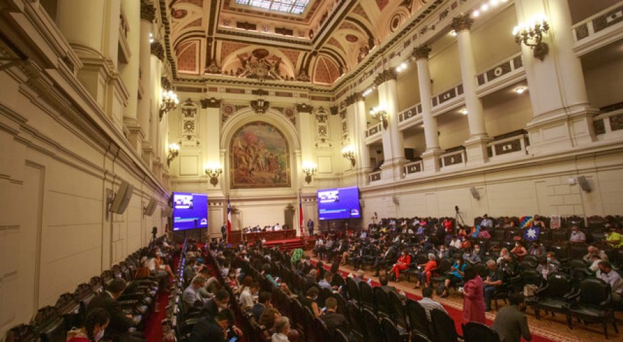 Presentan propuesta de norma constitucional que crea la Justicia Intercultural