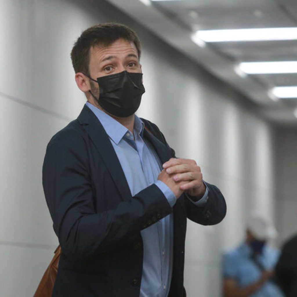 Gobierno evaluará reparos de Presidente electo por licitación del litio