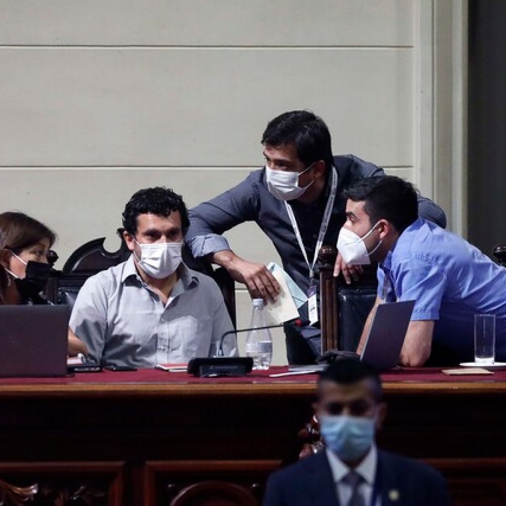 María Elisa Quinteros se convierte en la nueva presidenta de la Convención