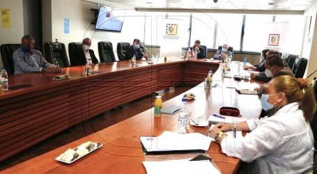 Presentan al Minsal plan para formar en La Araucanía médicos especialistas