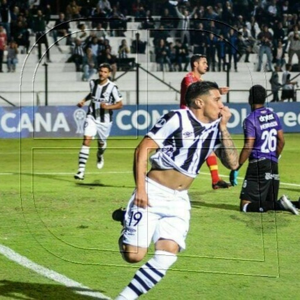 Montevideo Wanderers anunció la contratación de Christian Bravo