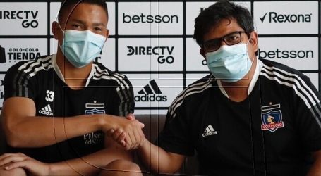 Eduardo Villanueva firmó su primer contrato profesional con Colo Colo