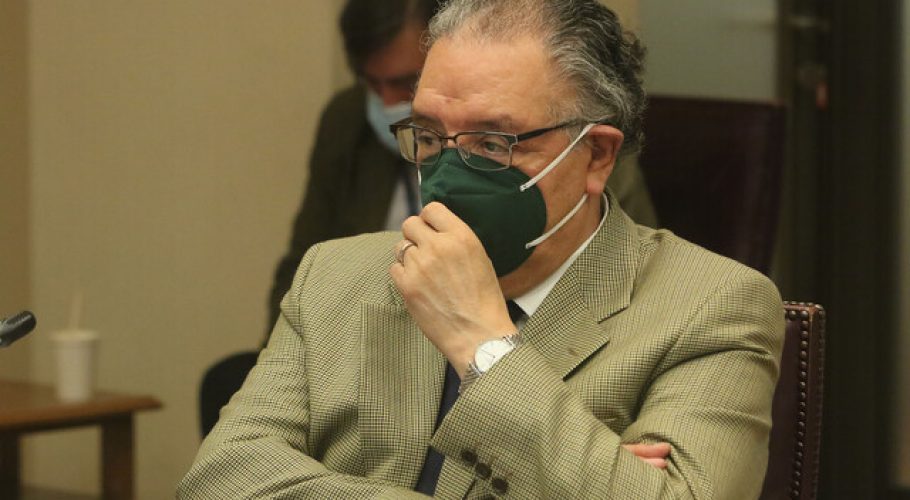 Huenchumilla por PGU: “Naturalmente es un avance y tenemos que aprobarlo”