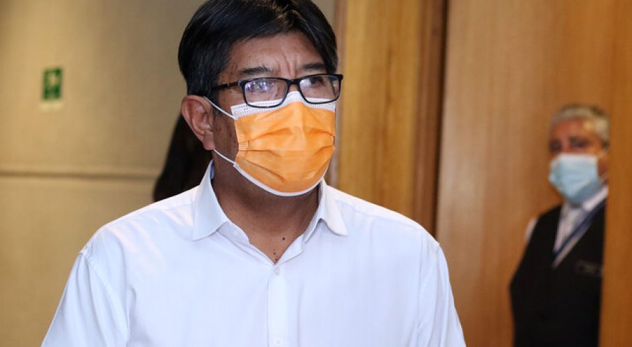 Velásquez y licitación del litio: “Está alejada de los intereses nacionales”