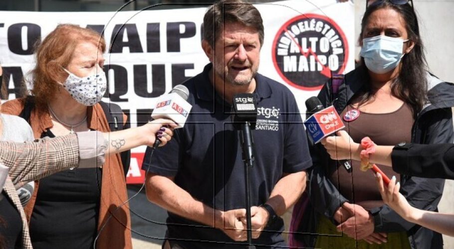 Gobernador Claudio Orrego se sumó a demanda civil contra Aguas Andinas