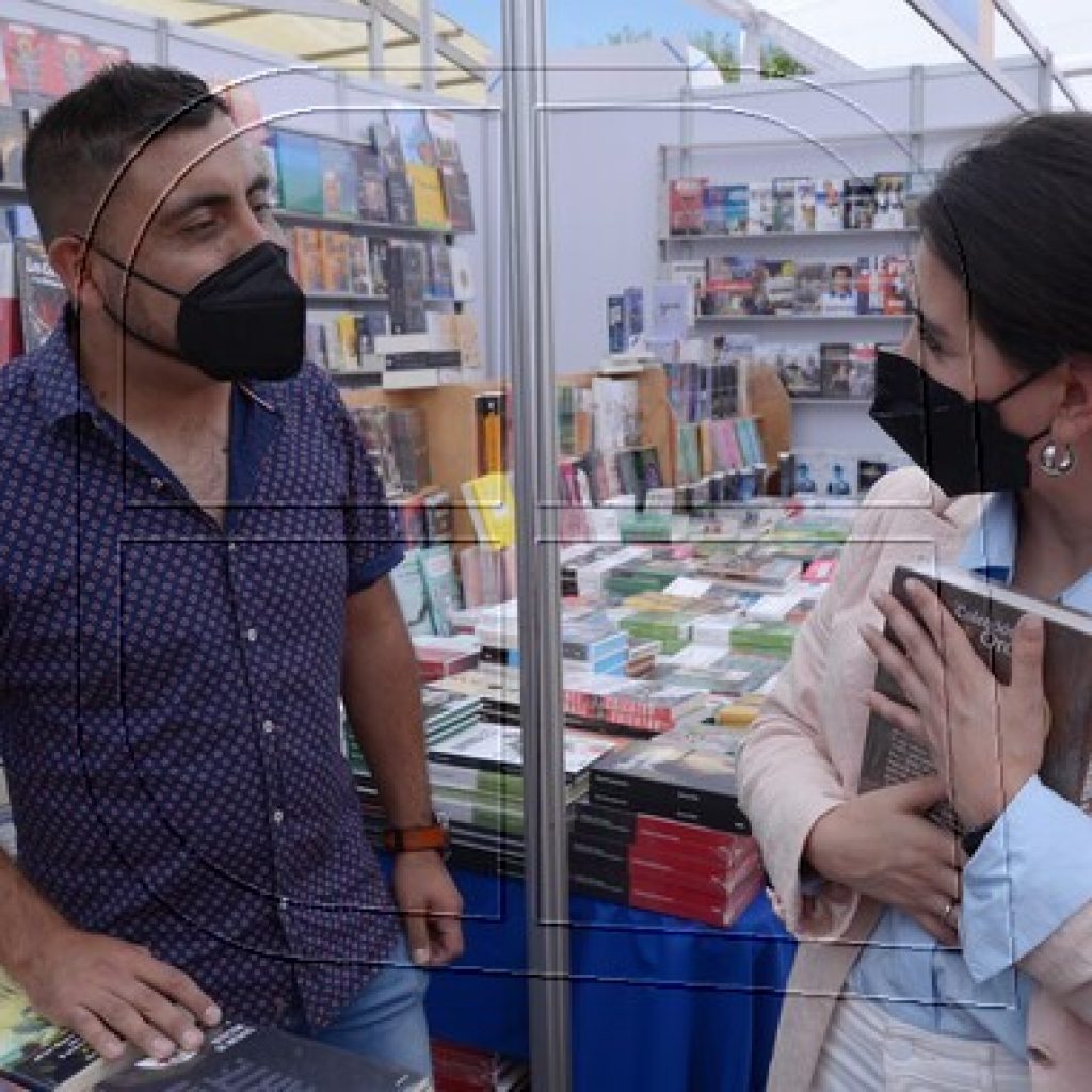 Feria del Libro de Viña del Mar celebra sus 40 años de manera presencial