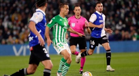 Prensa española se rinde ante el buen juego del Real Betis de Pellegrini