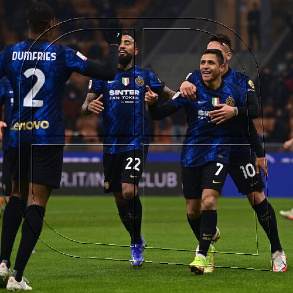 Copa Italia: Alexis marcó y da asistencia en sufrido avance de Inter a cuartos