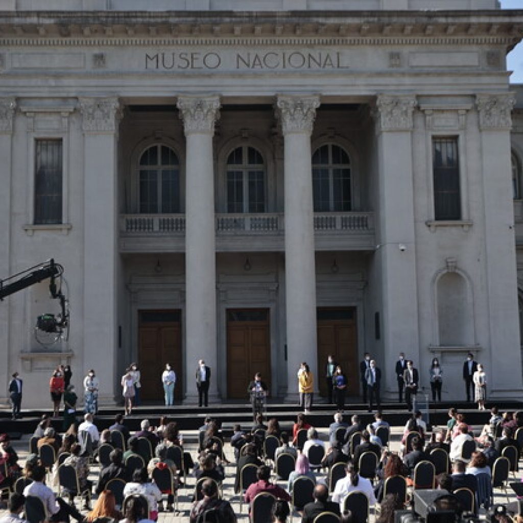 Boric plantea los desafíos de su futuro gobierno tras nombrar a su gabinete