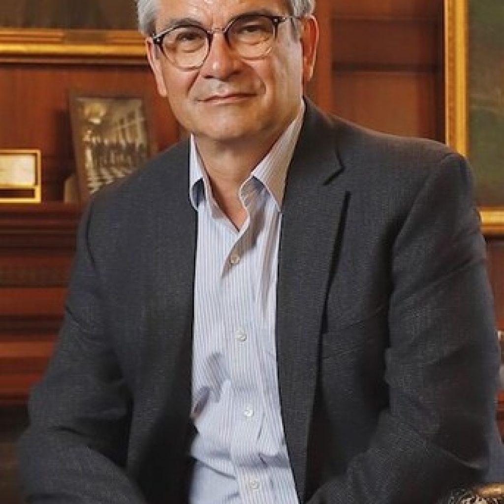 Confirman que futuro ministro Mario Marcel está contagiado de Covid-19