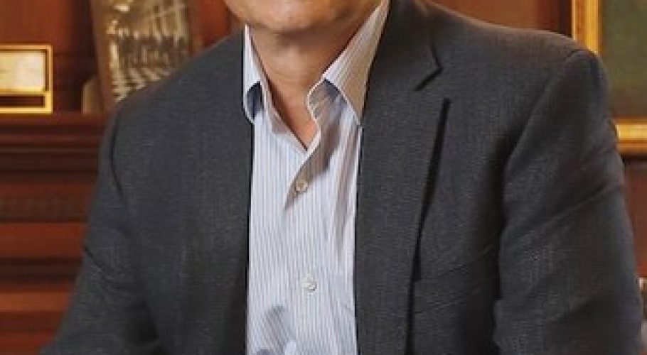 Confirman que futuro ministro Mario Marcel está contagiado de Covid-19