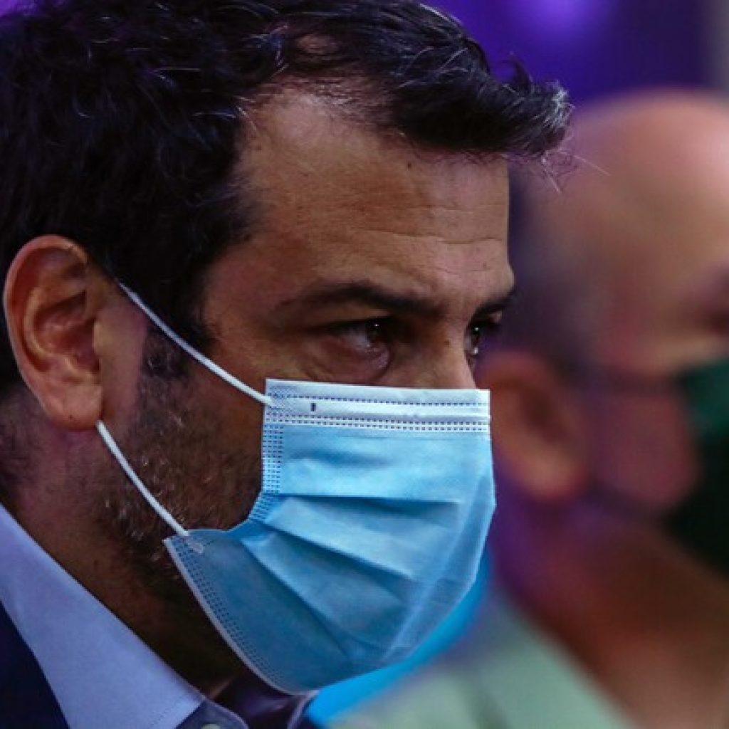 Ministro Delgado apuntó a la oposición por crisis migratoria en Tarapacá