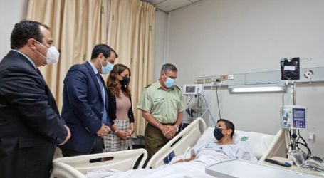 Delgado visitó a carabinero agredido por extranjeros en Iquique