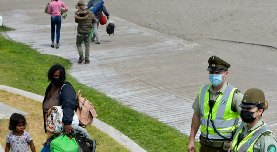 Carabineros realiza operativo de recuperación de espacios públicos en Colchane